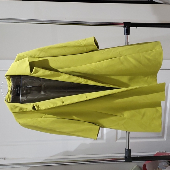 Planet yellow Green Coat - Picture 1 of 4